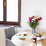 Rhein-lahn Living - Modernes Design - Kontaktloser Zugang - Zentrale Lage Nahe Rhein Und Martinsburg - Mit Kueche & Wohnzimmer 아파트