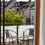 Rhein-lahn Living - Modernes Design - Kontaktloser Zugang - Zentrale Lage Nahe Rhein Und Martinsburg - Mit Kueche & Wohnzimmer