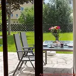 Rhein-lahn Living - Modernes Design - Kontaktloser Zugang - Zentrale Lage Nahe Rhein Und Martinsburg - Mit Kueche & Wohnzimmer 兰施泰因