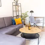 Rhein-lahn Living - Modernes Design - Kontaktloser Zugang - Zentrale Lage Nahe Rhein Und Martinsburg - Mit Kueche & Wohnzimmer Apartmán Lahnstein