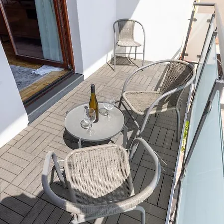 Апартаменты Rhein-lahn Living - Modernes Design - Kontaktloser Zugang - Zentrale Lage Nahe Rhein Und Martinsburg - Mit Kueche & Wohnzimmer *