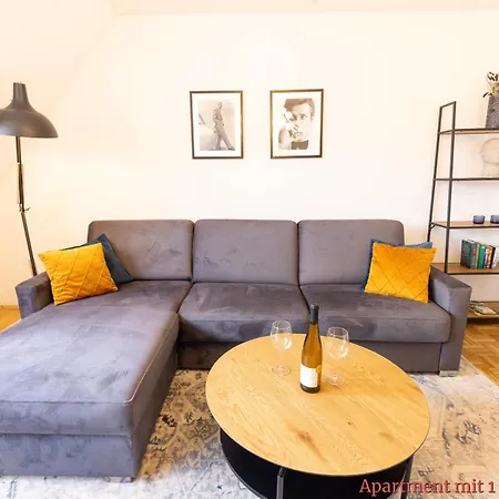 Rhein-lahn Living - Modernes Design - Balkon Mit Aussicht - Zentrale Lage Nahe Rhein Und Martinsburg * Lahnstein