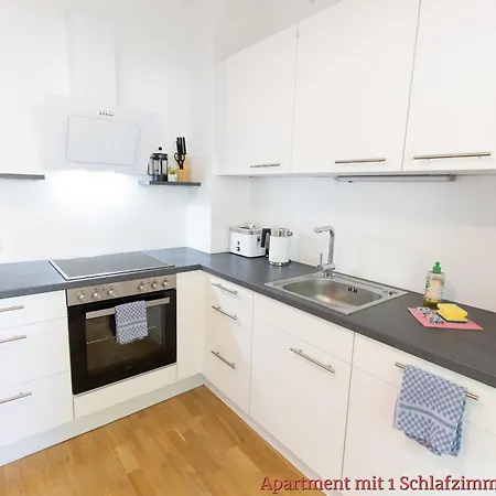 Rhein-lahn Living - Modernes Design - Kontaktloser Zugang - Zentrale Lage Nahe Rhein Und Martinsburg - Mit Kueche & Wohnzimmer