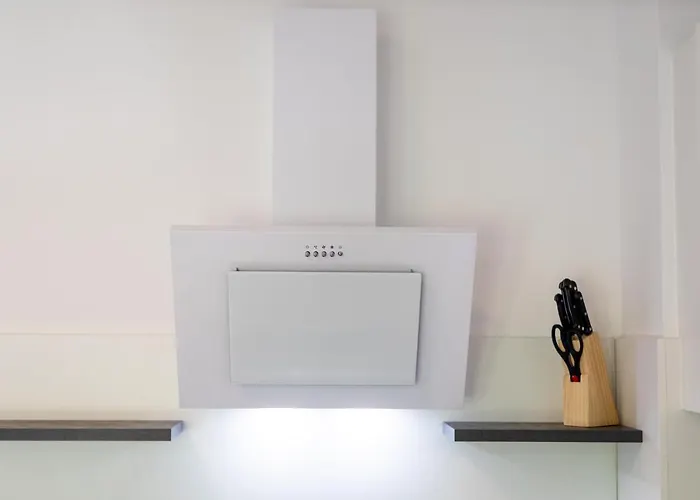 Rhein-lahn Living - Modernes Design - Kontaktloser Zugang - Zentrale Lage Nahe Rhein Und Martinsburg - Mit Kueche & Wohnzimmer * Lahnstein