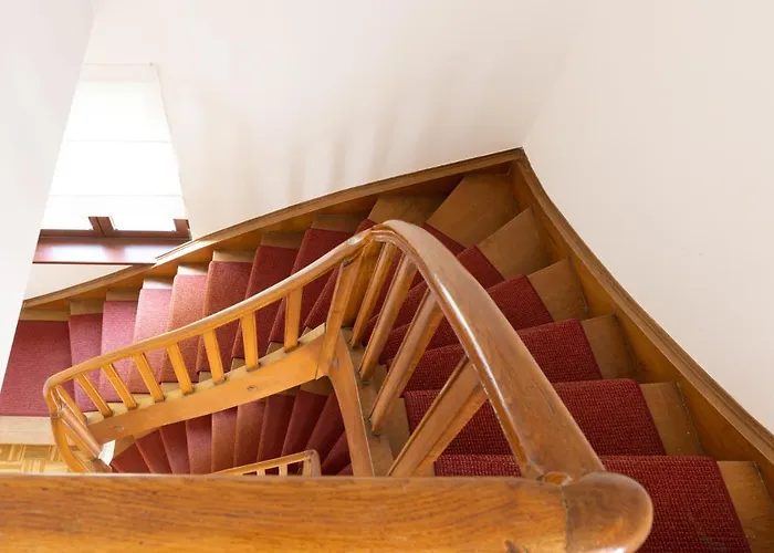 Rhein-lahn Living - Modernes Design - Kontaktloser Zugang - Zentrale Lage Nahe Rhein Und Martinsburg - Mit Kueche & Wohnzimmer * Lahnstein