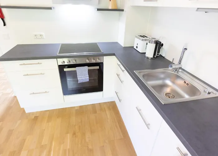 Rhein-lahn Living - Modernes Design - Kontaktloser Zugang - Zentrale Lage Nahe Rhein Und Martinsburg - Mit Kueche & Wohnzimmer Apartamento Lahnstein