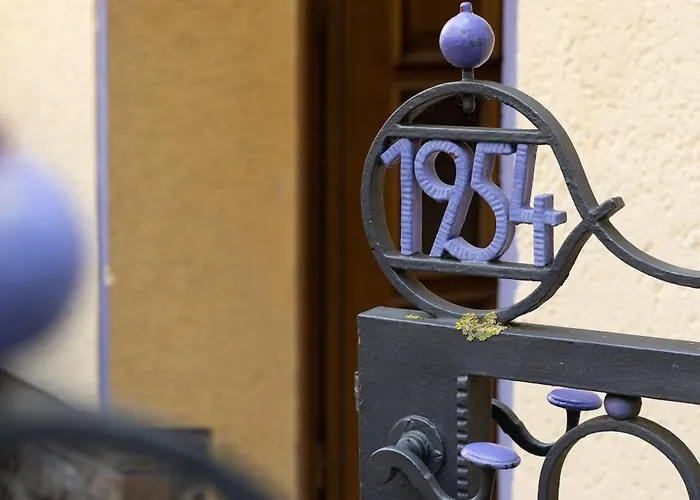 Rhein-lahn Living - Modernes Design - Kontaktloser Zugang - Zentrale Lage Nahe Rhein Und Martinsburg - Mit Kueche & Wohnzimmer