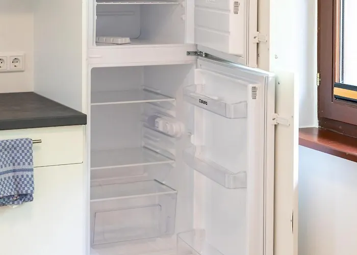 Rhein-lahn Living - Modernes Design - Kontaktloser Zugang - Zentrale Lage Nahe Rhein Und Martinsburg - Mit Kueche & Wohnzimmer 아파트